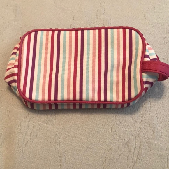Travel Make Up Bag! - Picture 2 of 3